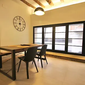 fabrika-loft-serrallo.top-hotels-tarragona.com/